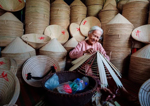 Chằm nón lá